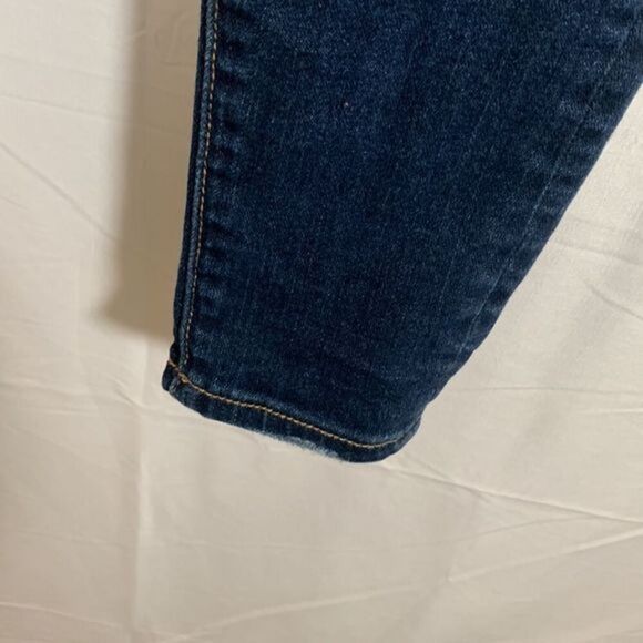 American Eagle Dark Wash Distressed High Rise Jeggings - Picture 8 of 16